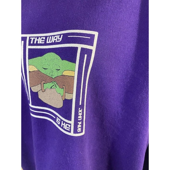 Star Wars Yoda Print Gildan Purple Pullover Sweatshirt Size XL - Picture 8 of 16